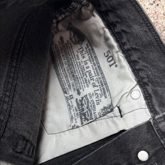 Levi's Black 501 Jean Shorts for Women - Picture 8 of 8